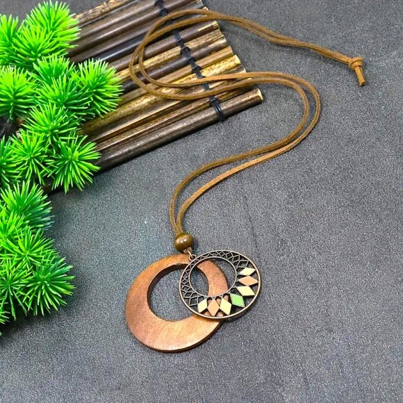 Necklace & Earrings 3pc Set Wood Leather Bronzed Dangle Boho Trendy Yoga Namaste - Picture 5 of 6